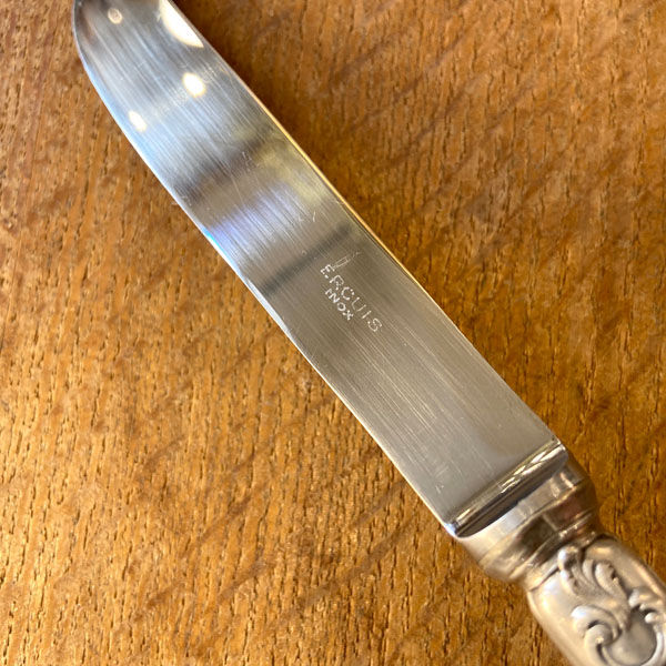 Cheese knife, Rocaille model, Ercuis