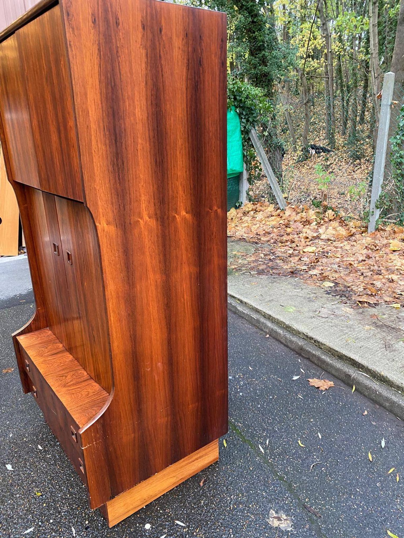 Scandinavian teak wardrobe, circa 1950, 91x65x183cm