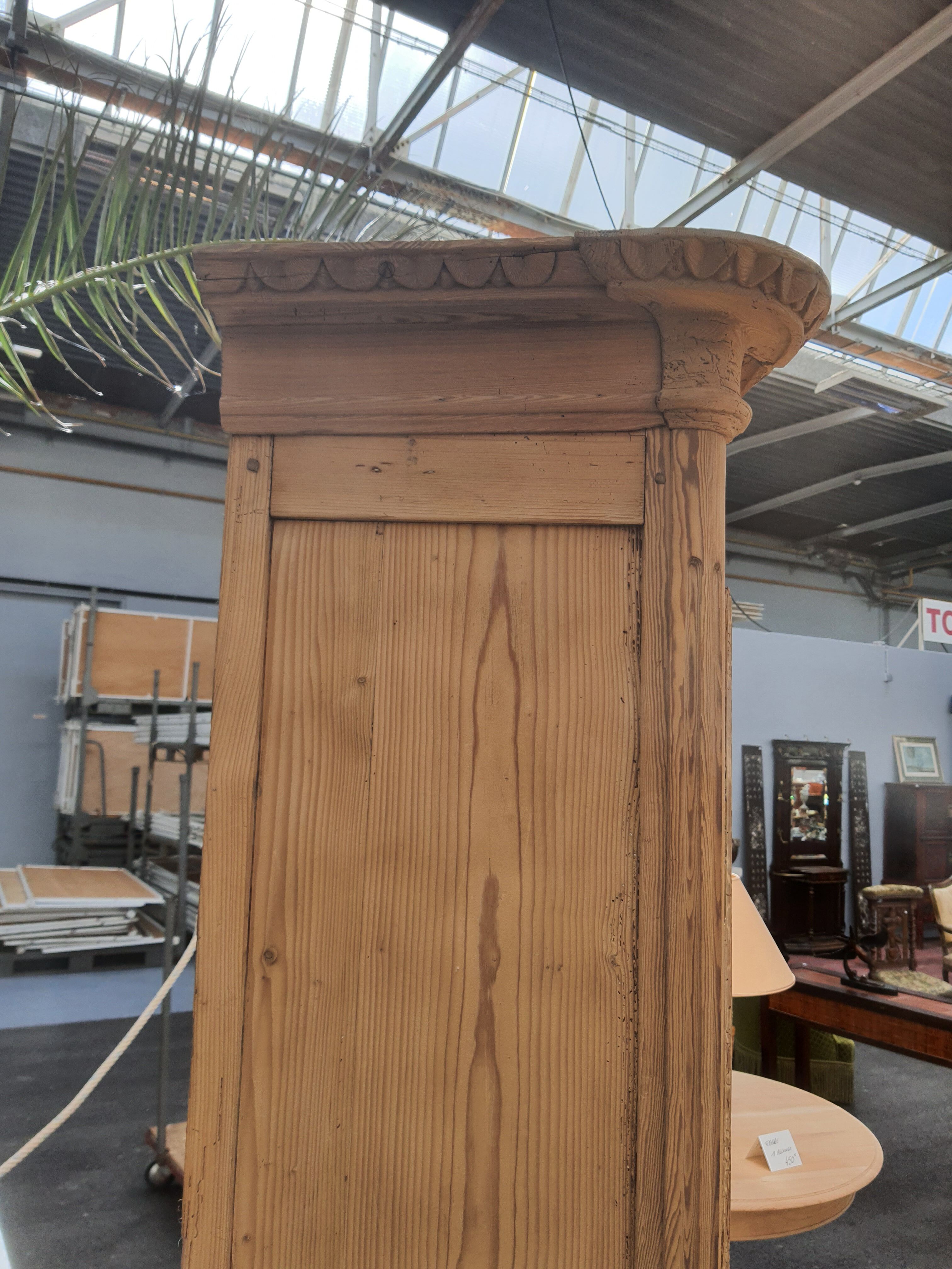 Cauchois fir sideboard