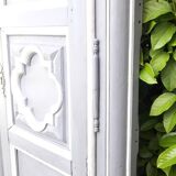 Lyon's 18th-18th-painted walnut façade rechampi