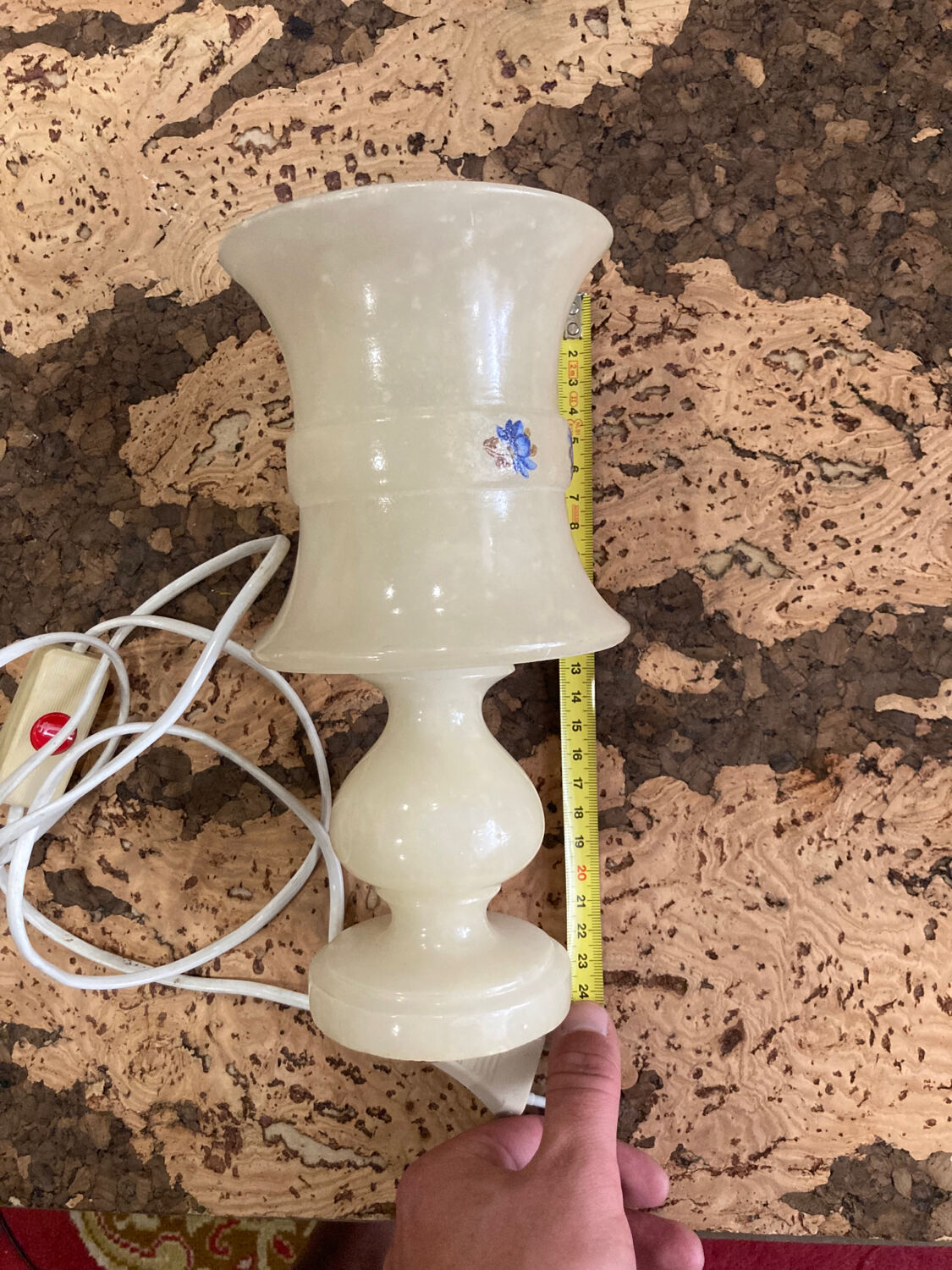 Lampe en albâtre vintage