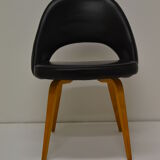 Chair model "conférence"  Eero Saarinen by Knoll