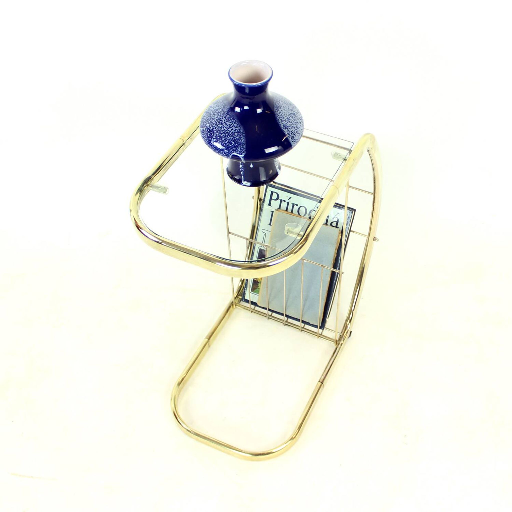 Side table in brass and glass, Italy, 1970.