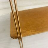String shelf