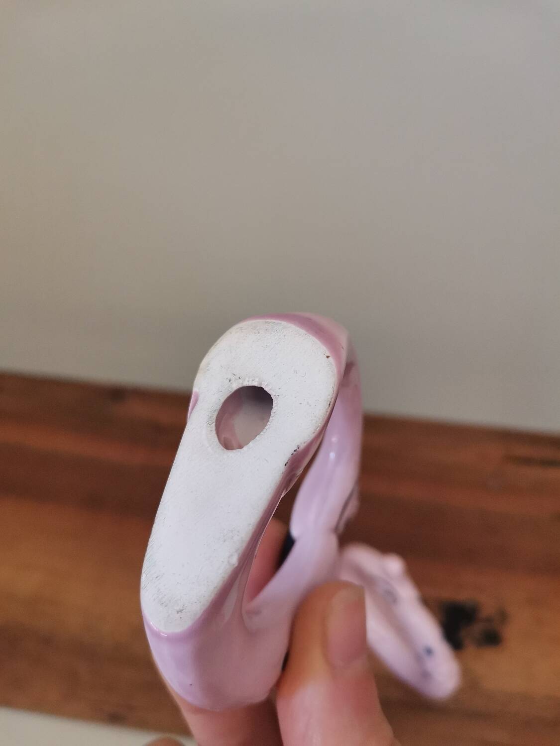 Set of 2 vintage ceramic barbotine napkin rings in the shape of a crane bird