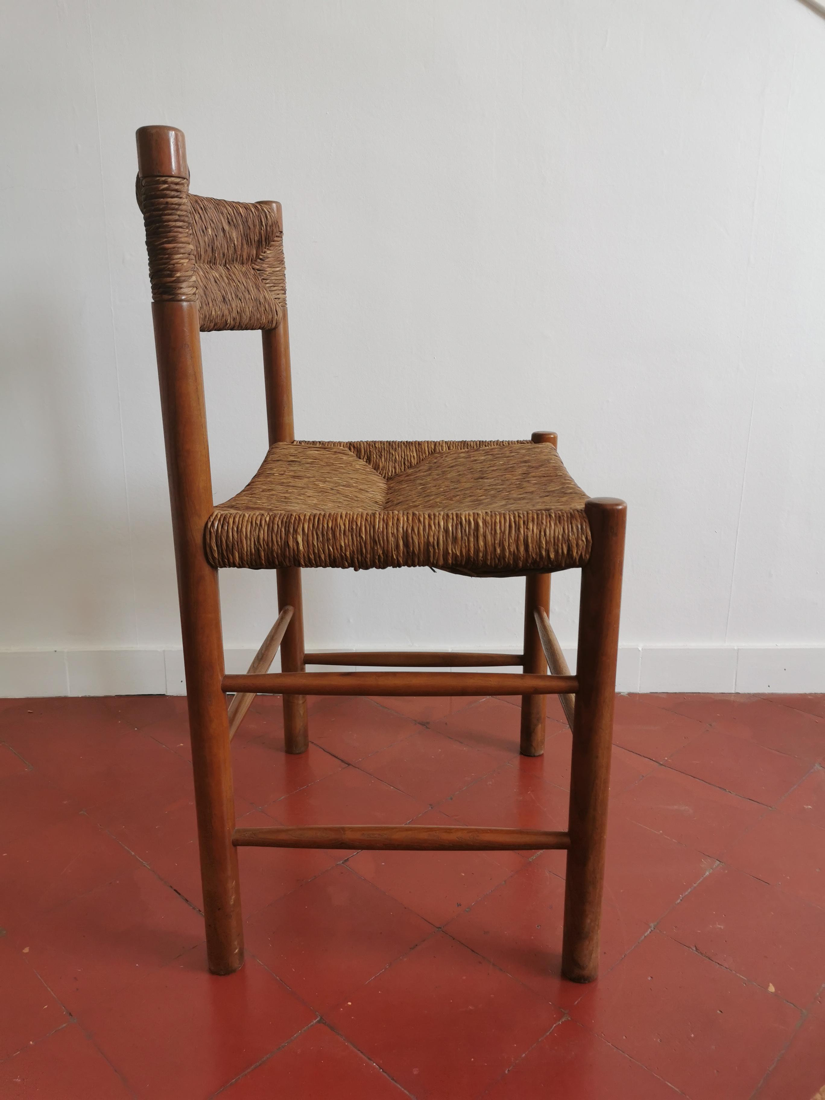 Dordogne model chair from Sentou