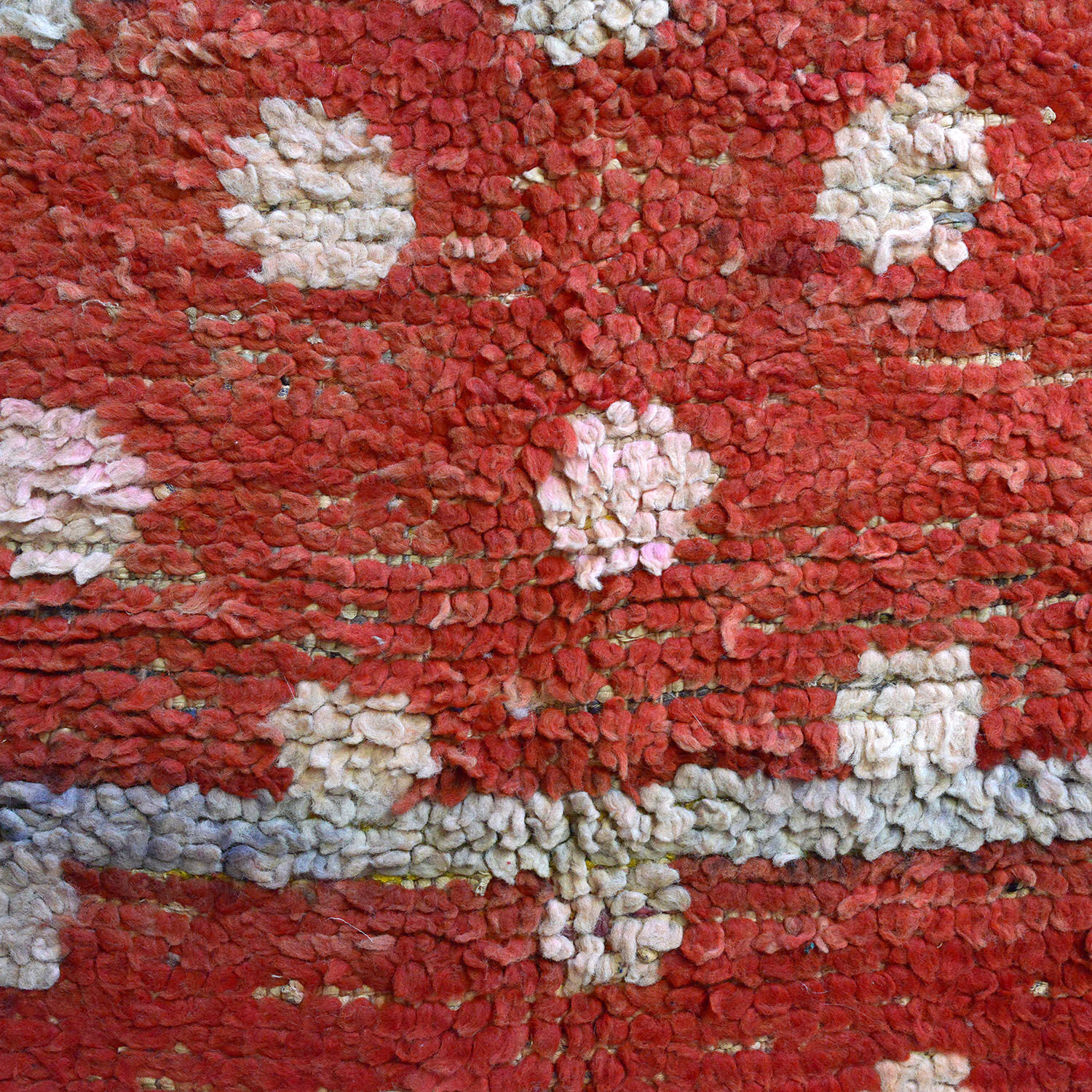 Dotty vintage moroccan boujad rug original pink pastel toned berber