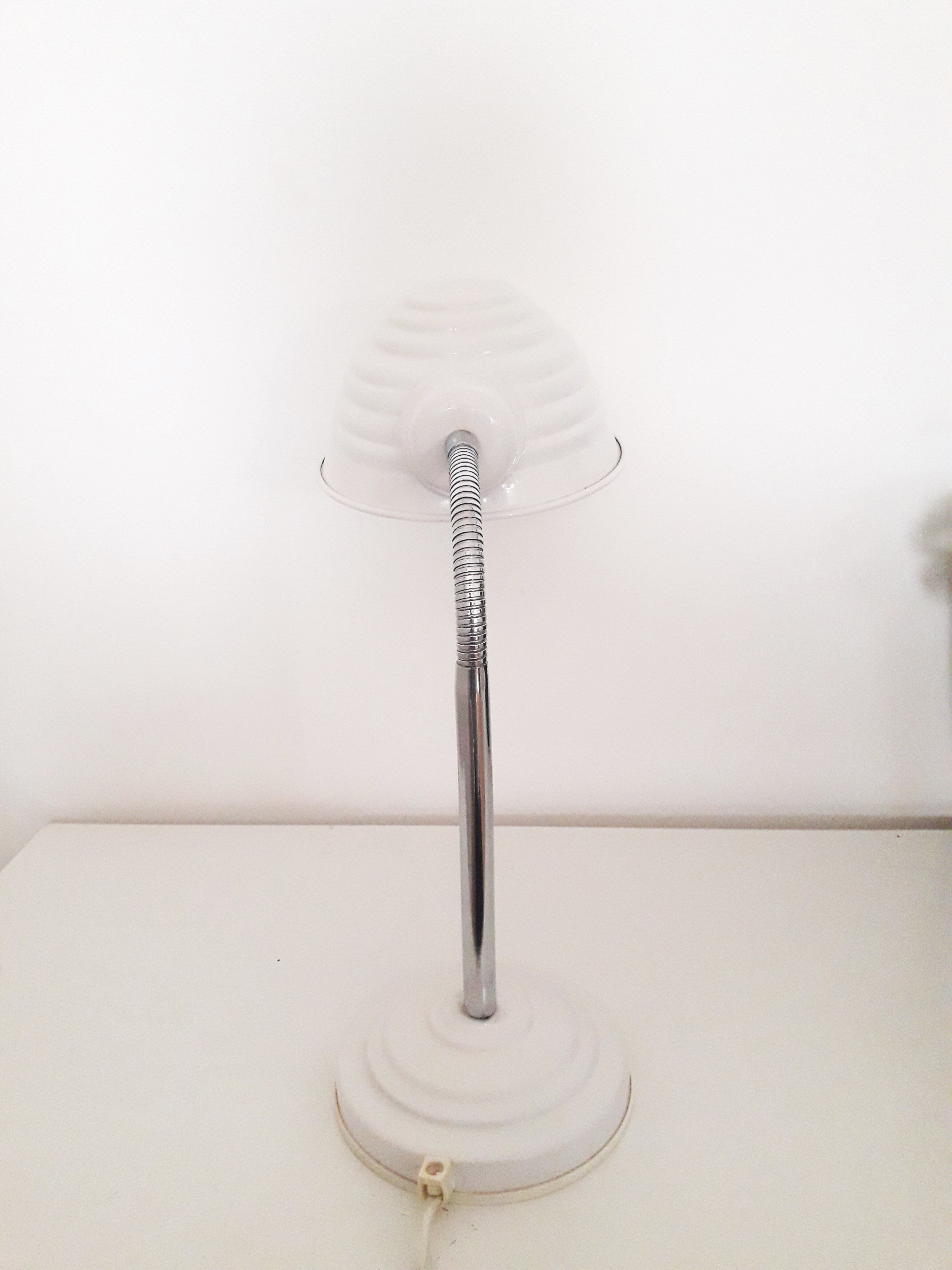 Vintage desk lamp - white lacquered metal - 1980