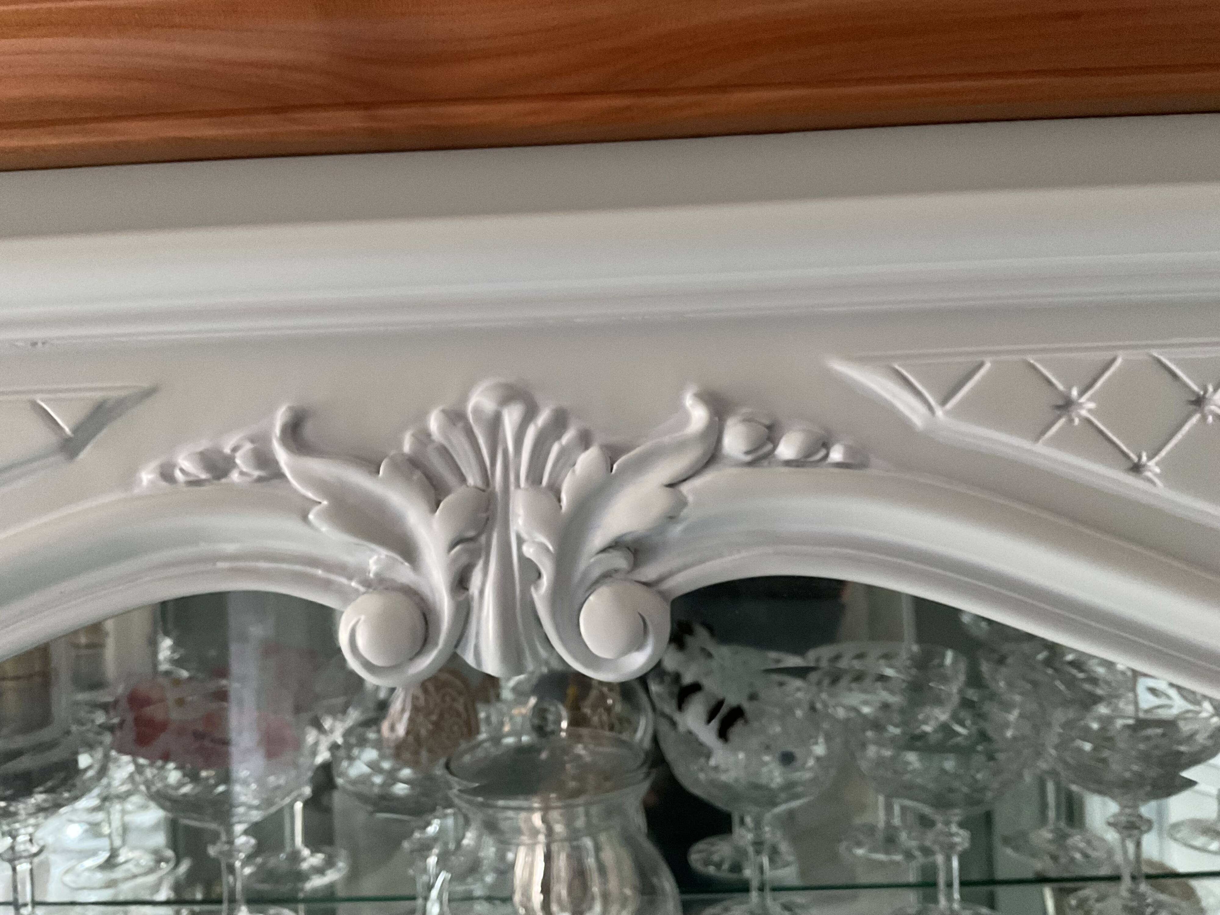 Louis XV display cabinet in solid cherry wood, patinated in Gustavian grey.
