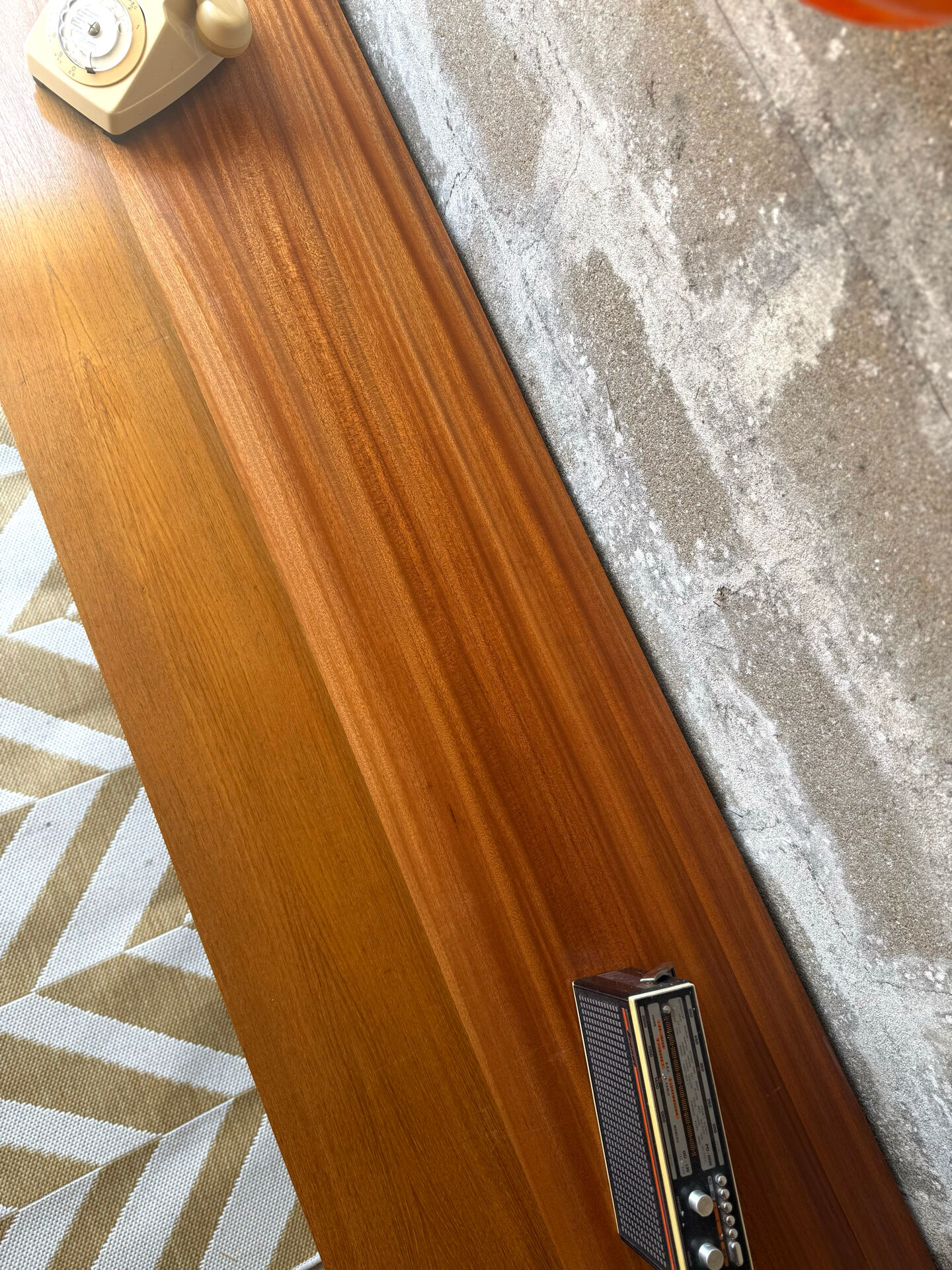 Scandinavian low sideboard in teak, 1970.