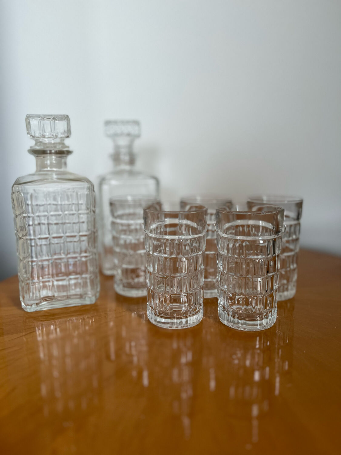 Transparent vintage whisky glasses