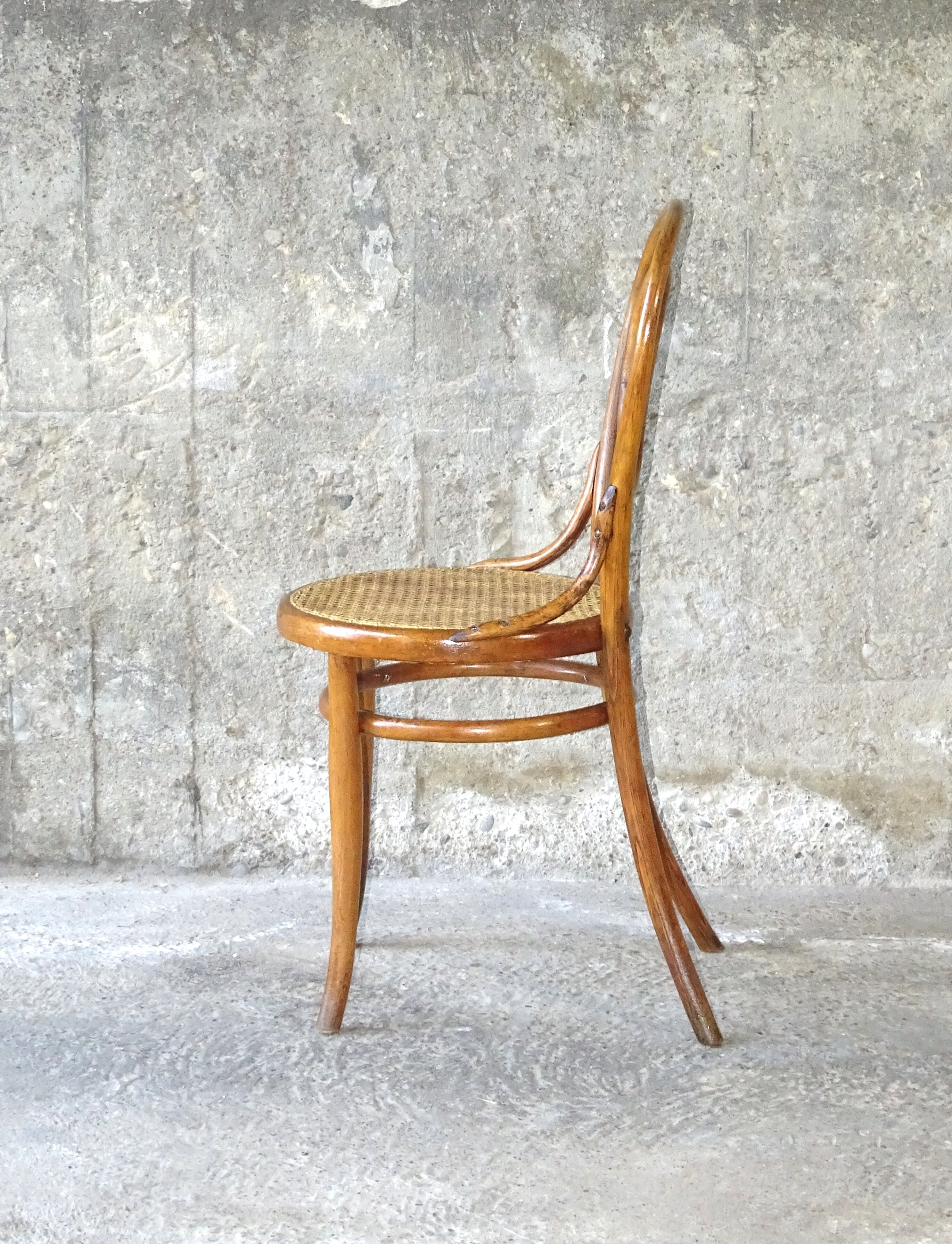 Vienne Thonet No.10 cannée bistro chair 1880