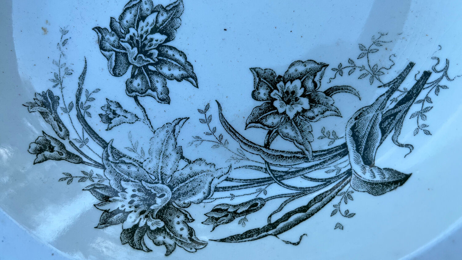 Vintage PF earthenware hollow dish