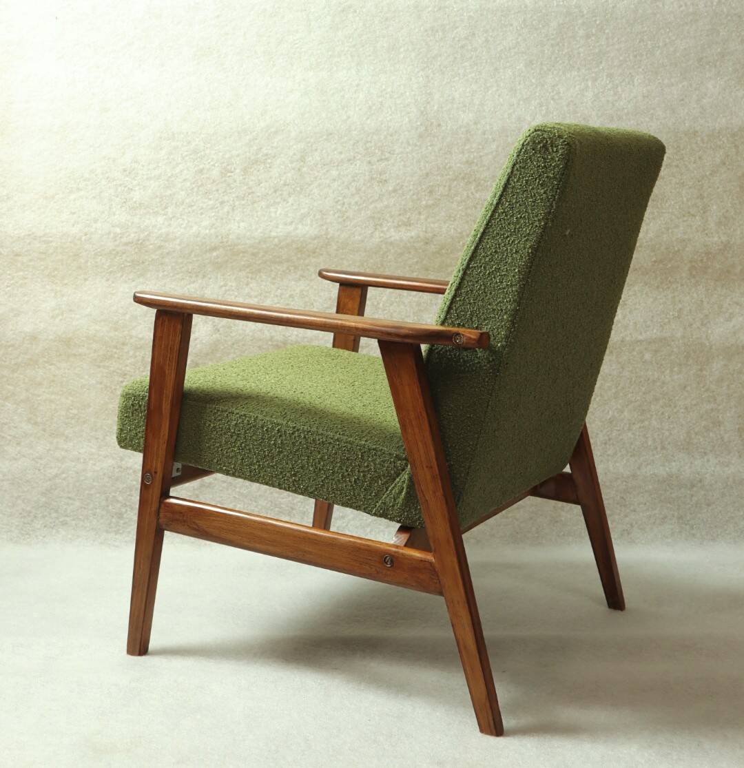 Fauteuil scandinave boucle eucalyptus vert oryginal model 1970 rénové chaise de salon moderne design milieu du siècle