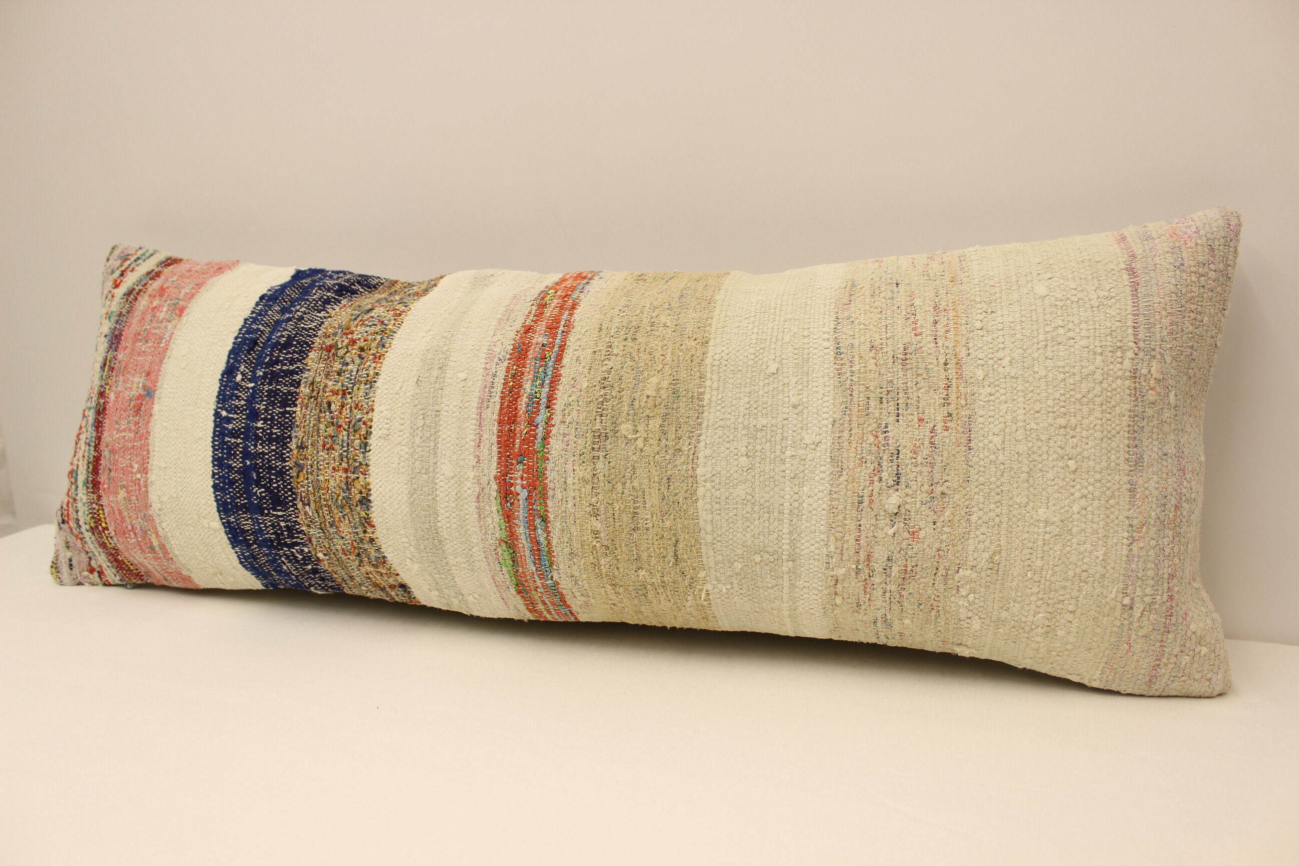 Housse coussin vintage 30x90 cm kilim