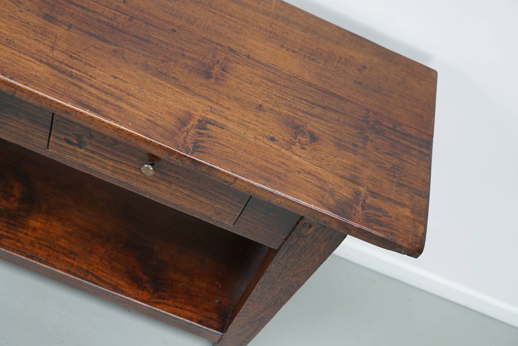 Table d'appoint rustique de style colonial néerlandais antique en teck/chêne