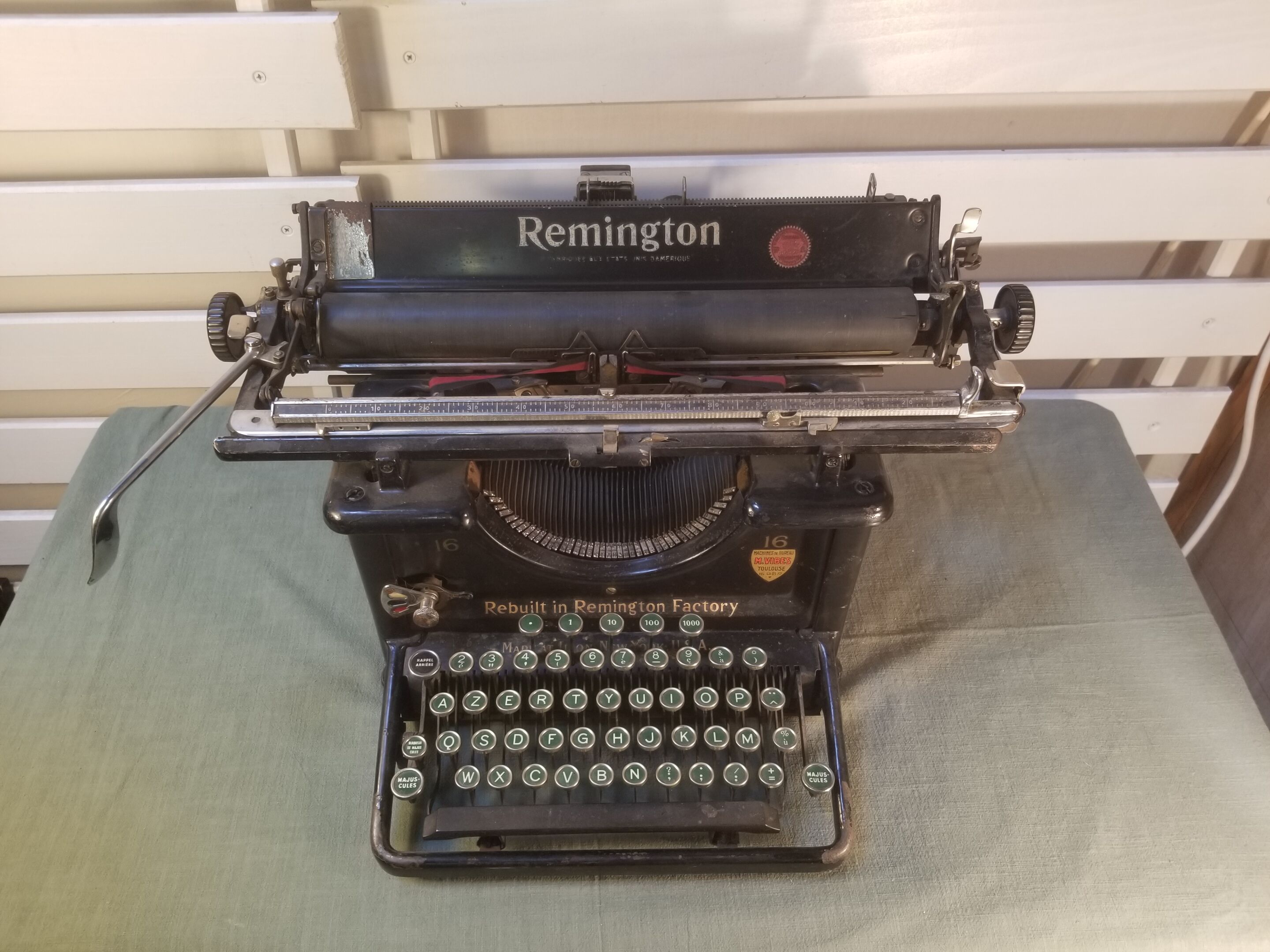Remington 16 mechanical typewriter - 30s