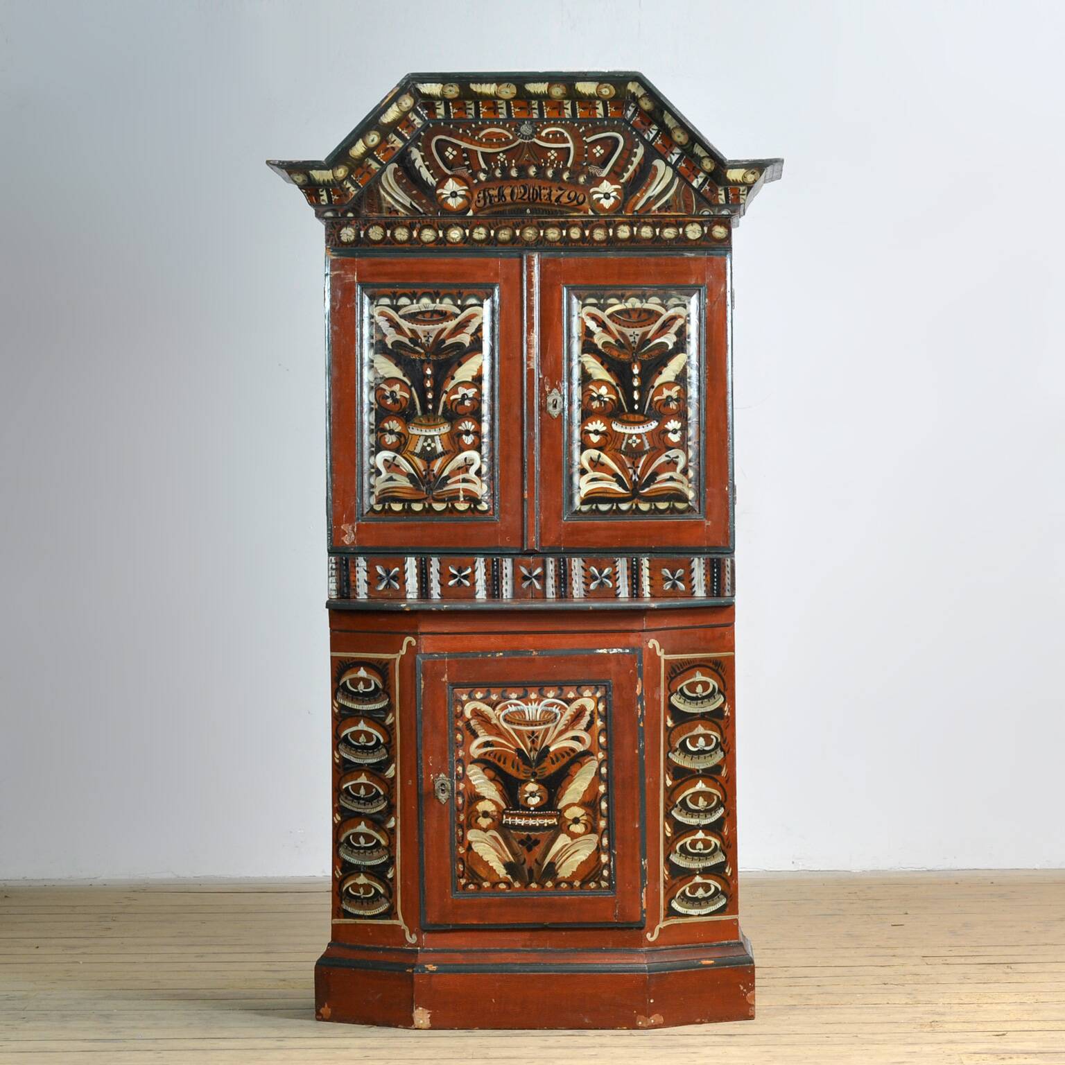 Sideboard, painted cabinet from Dalarna, Sweden 1799