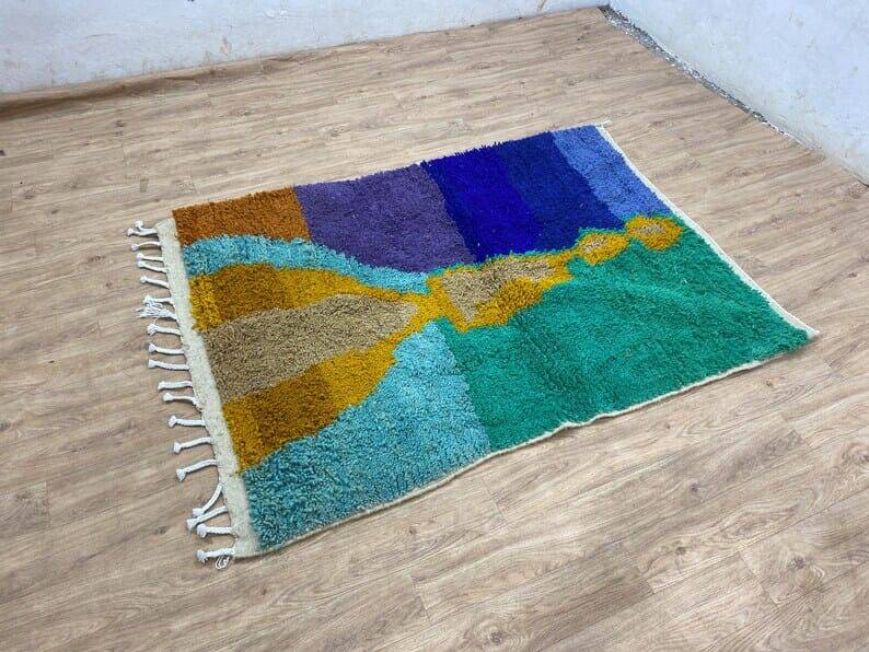 Colorful handmade Berber rug, traditional style, size 150 x 250 cm