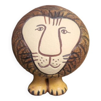 Lisa Larsson ceramic lion