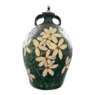 Green jar lamp base