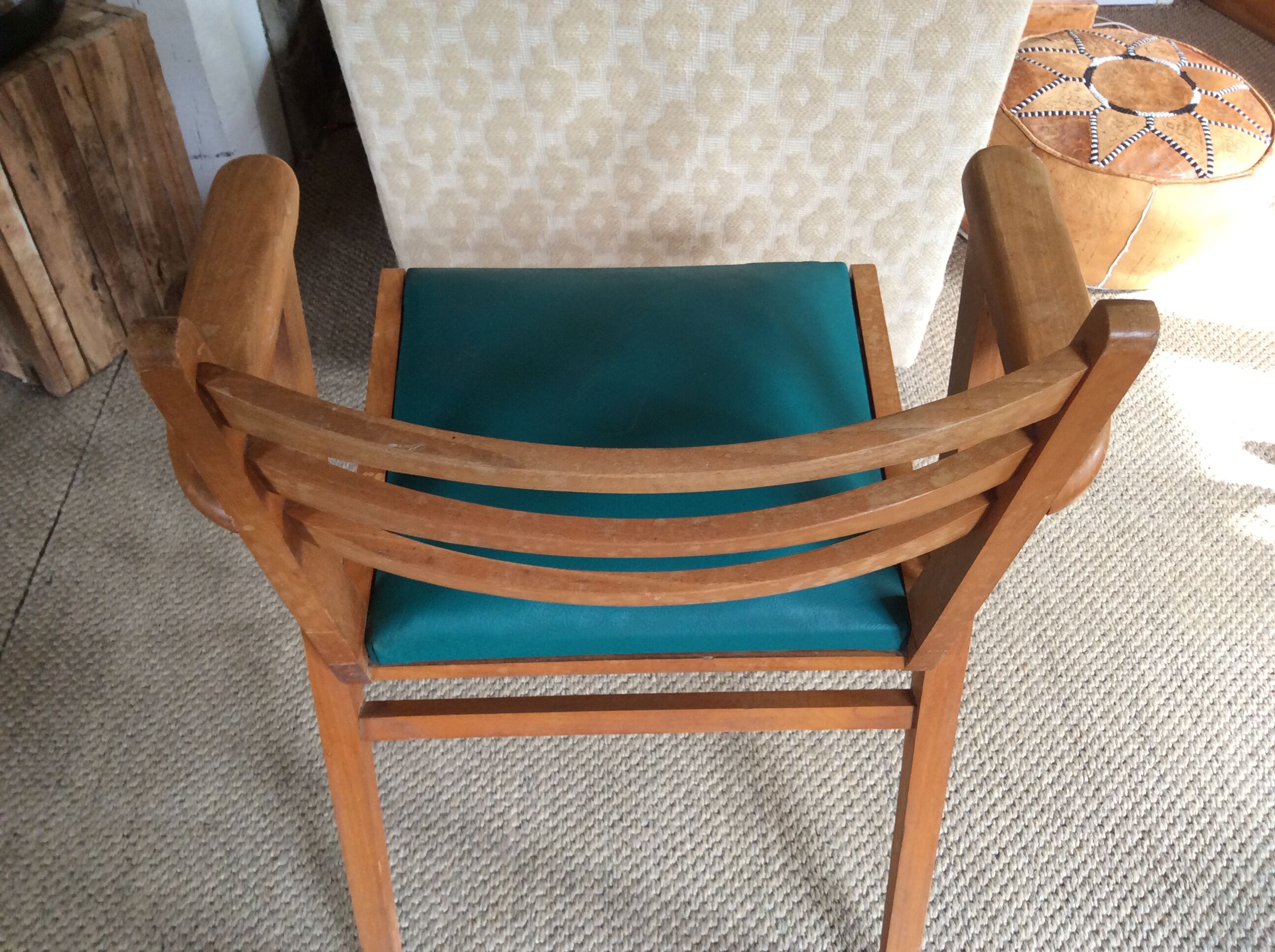 Bridge chair
