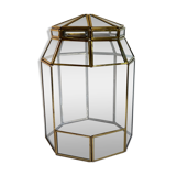 Indoor greenhouse-terrarium in brass