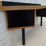 Console and its storage with metal feet