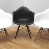 Suite de 3 chaises design