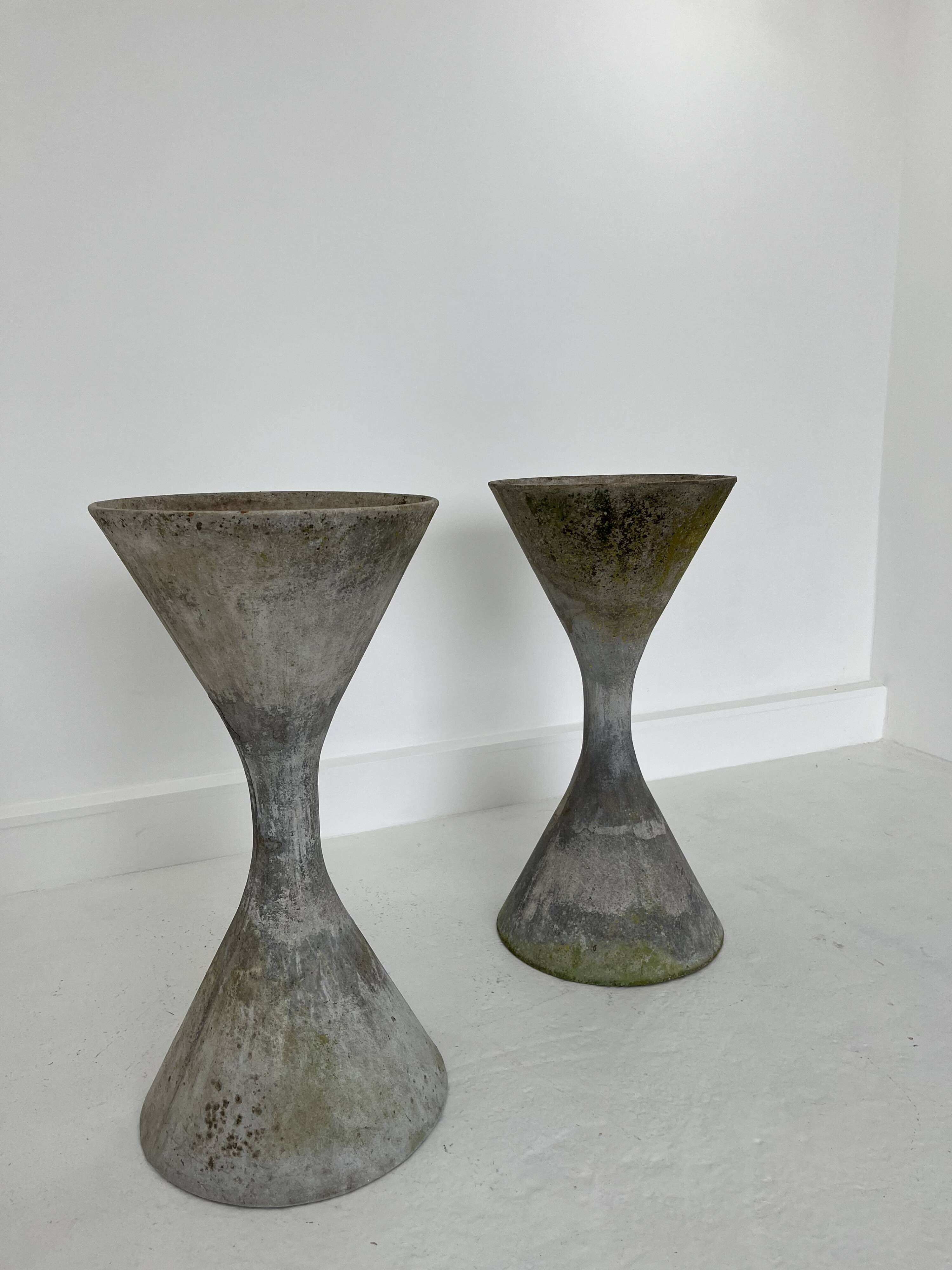 planters design Anton Bee assisted by Guhl edition Eternit 1958 set of 2