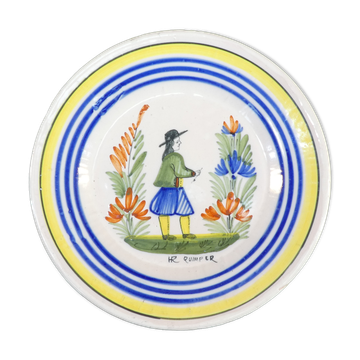 Plate in faience hr quimper breton décor