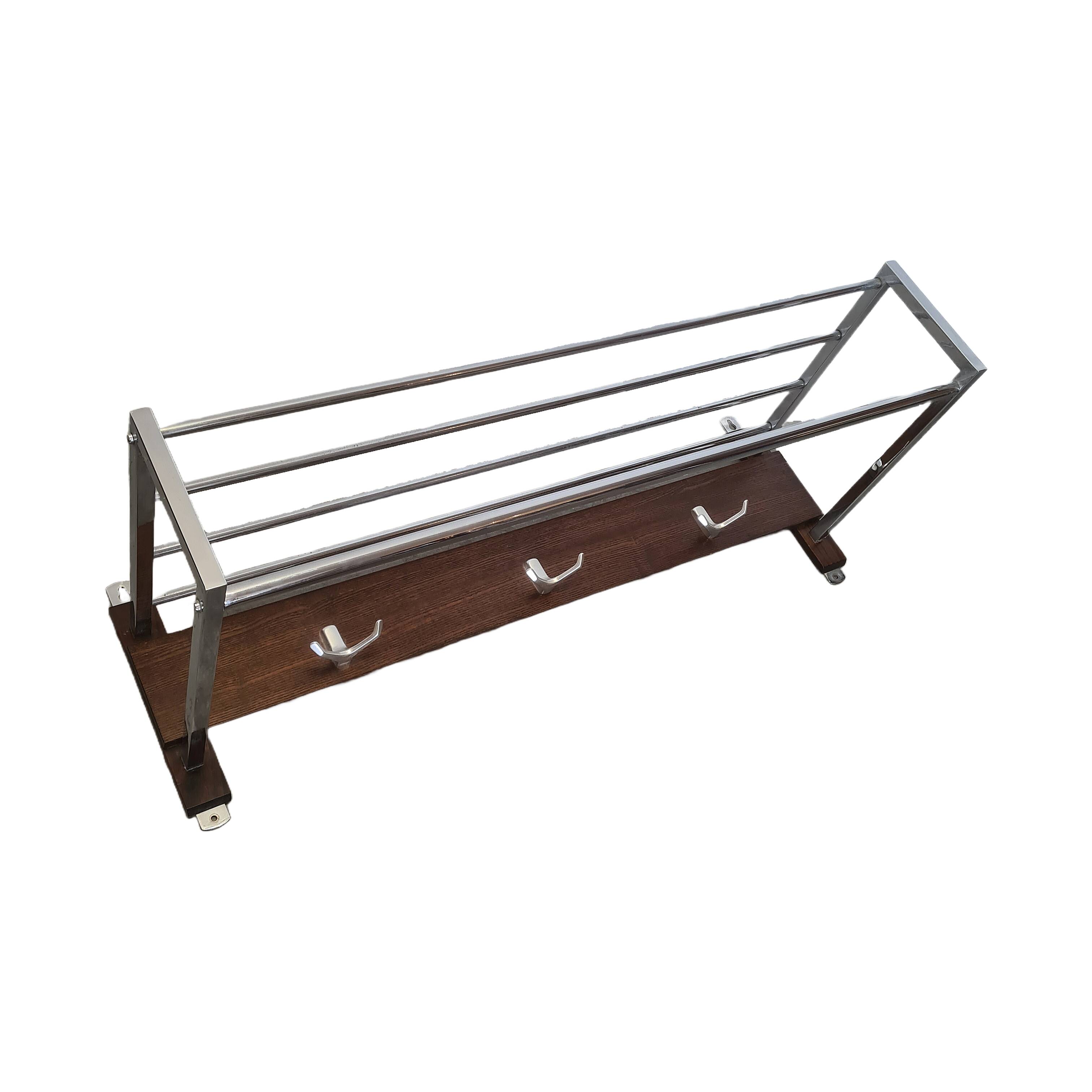 Porte-manteau mural vintage en chrome et bois, années 1970