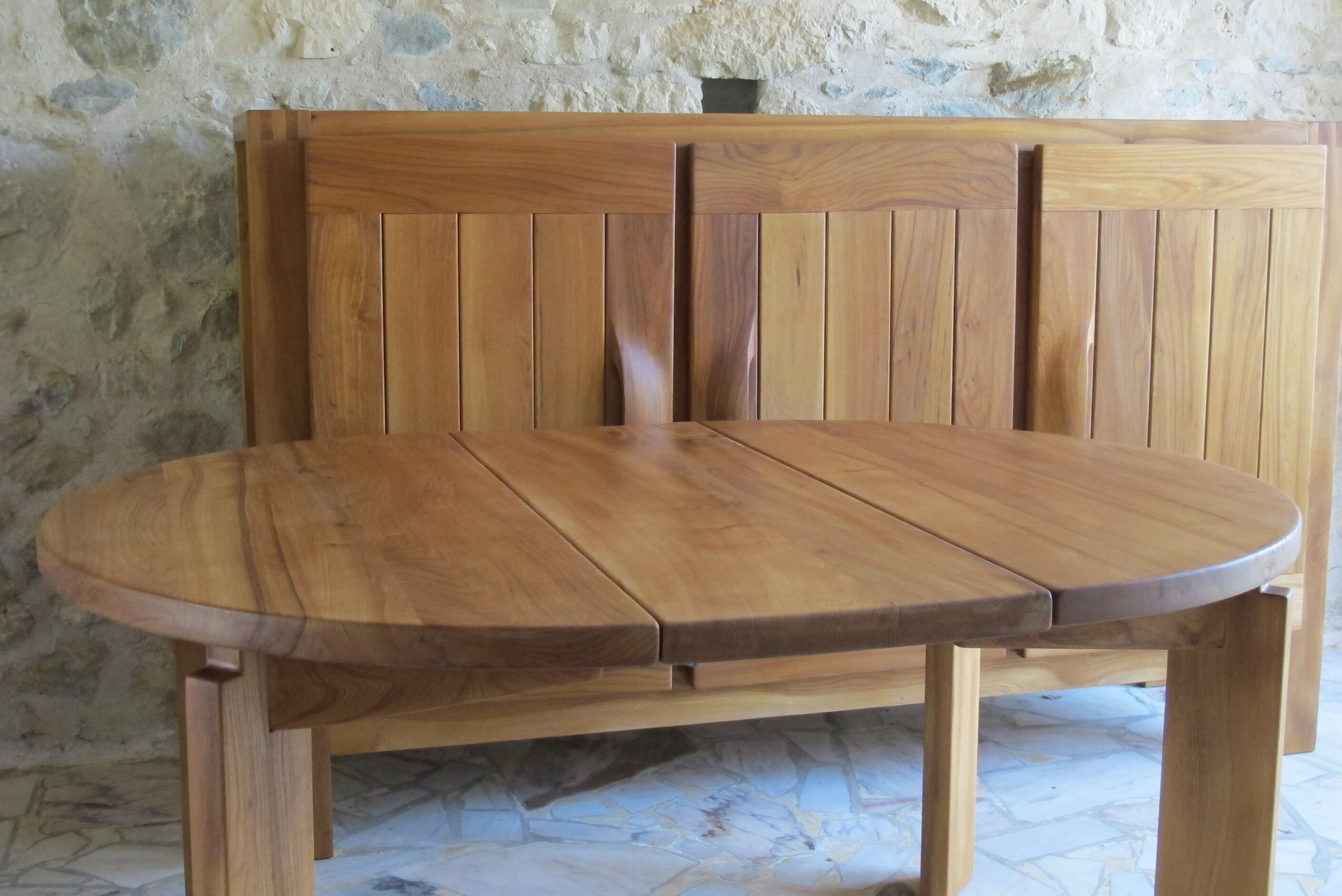 Table ronde à rallonge orme massif huilé Regain