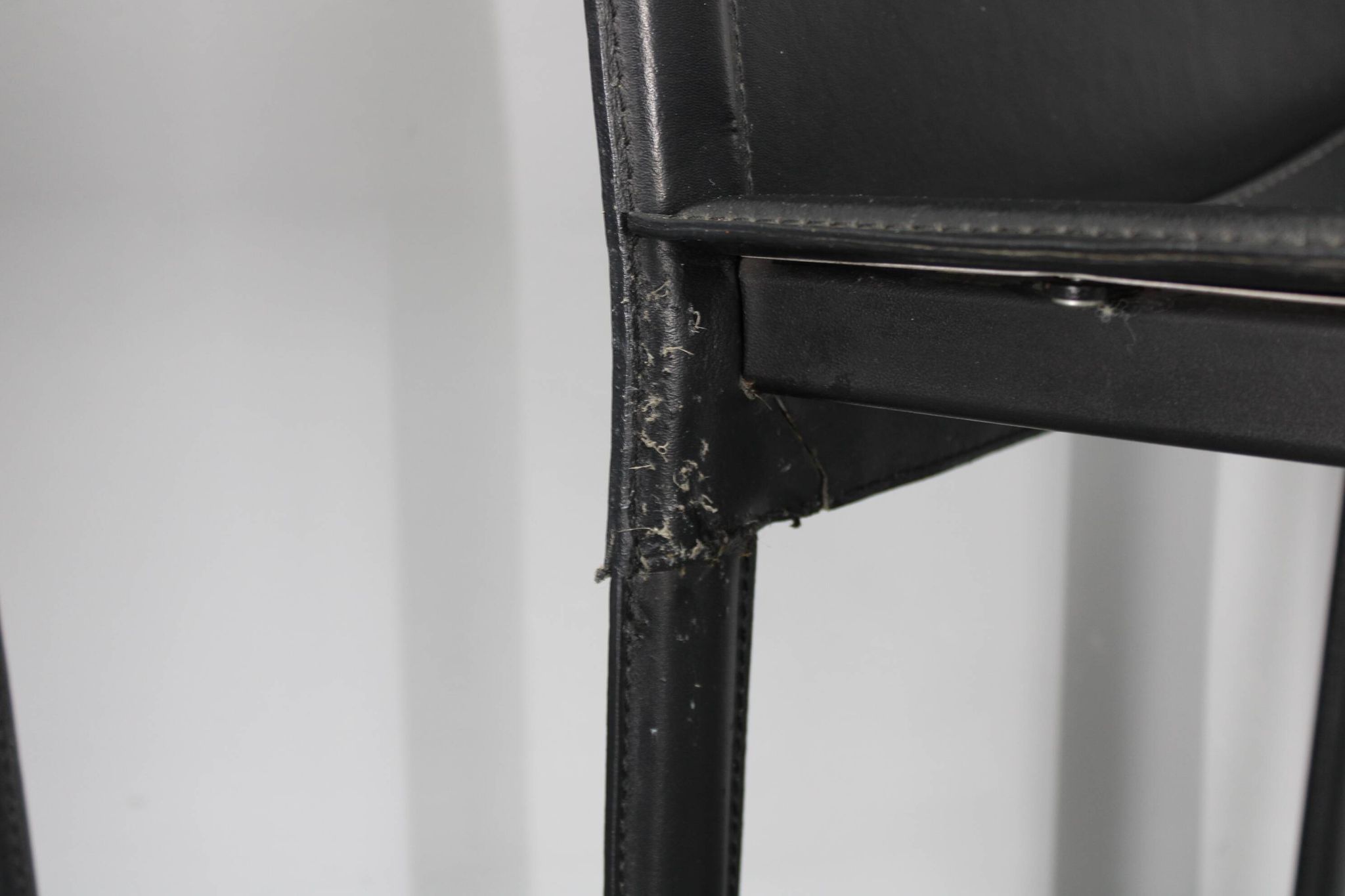 1980s Set of Four Dining Chairs in Leather in Matteo Grassi Style, Italy