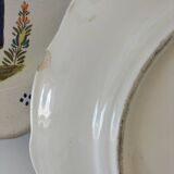 4 hand-painted earthenware plates in a holiday home style