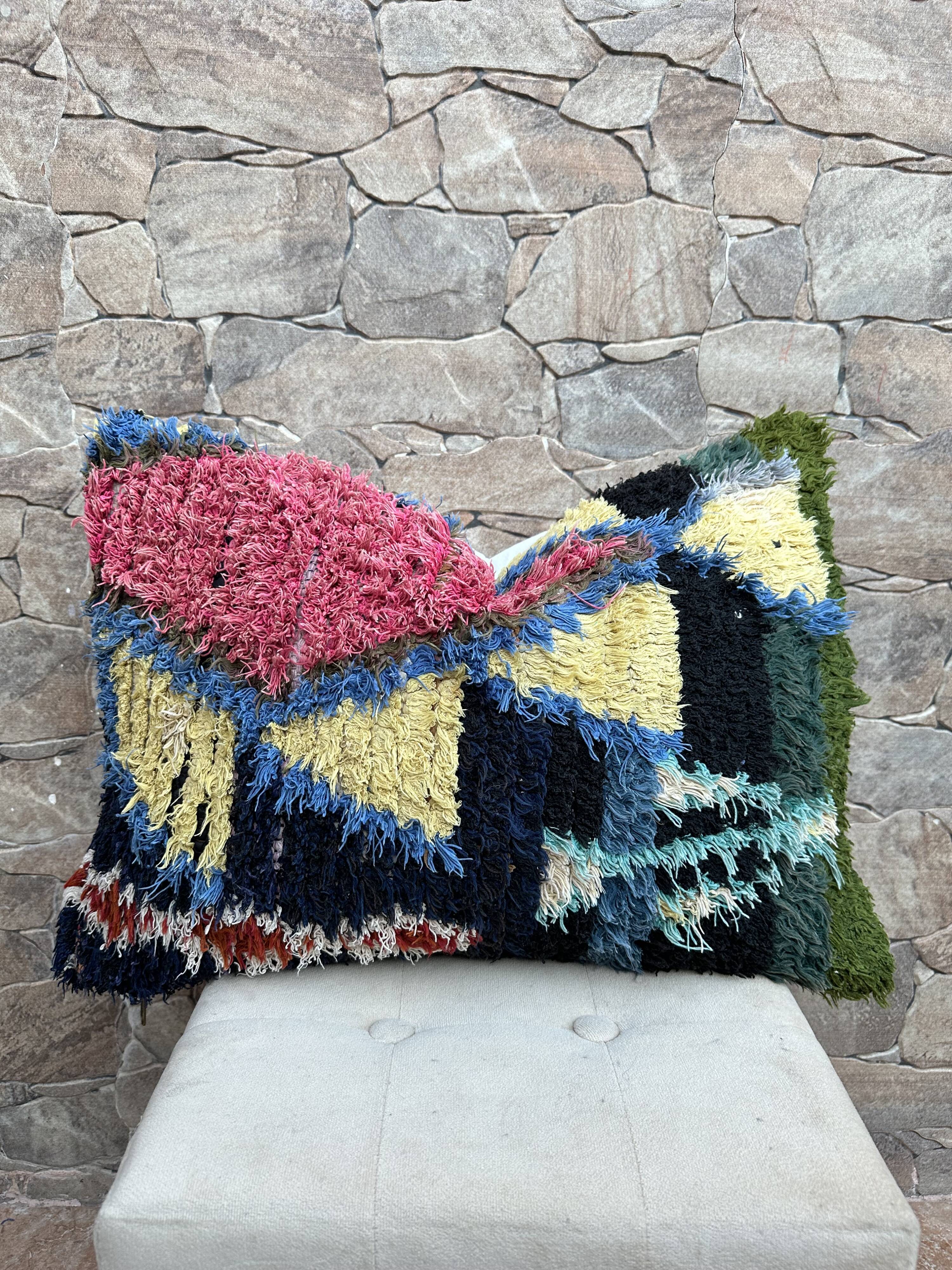 Beautiful vintage Berber Kilim cushion from Morocco