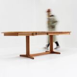 Table à manger ovale extensible vintage danoise en teck massif des années 1960