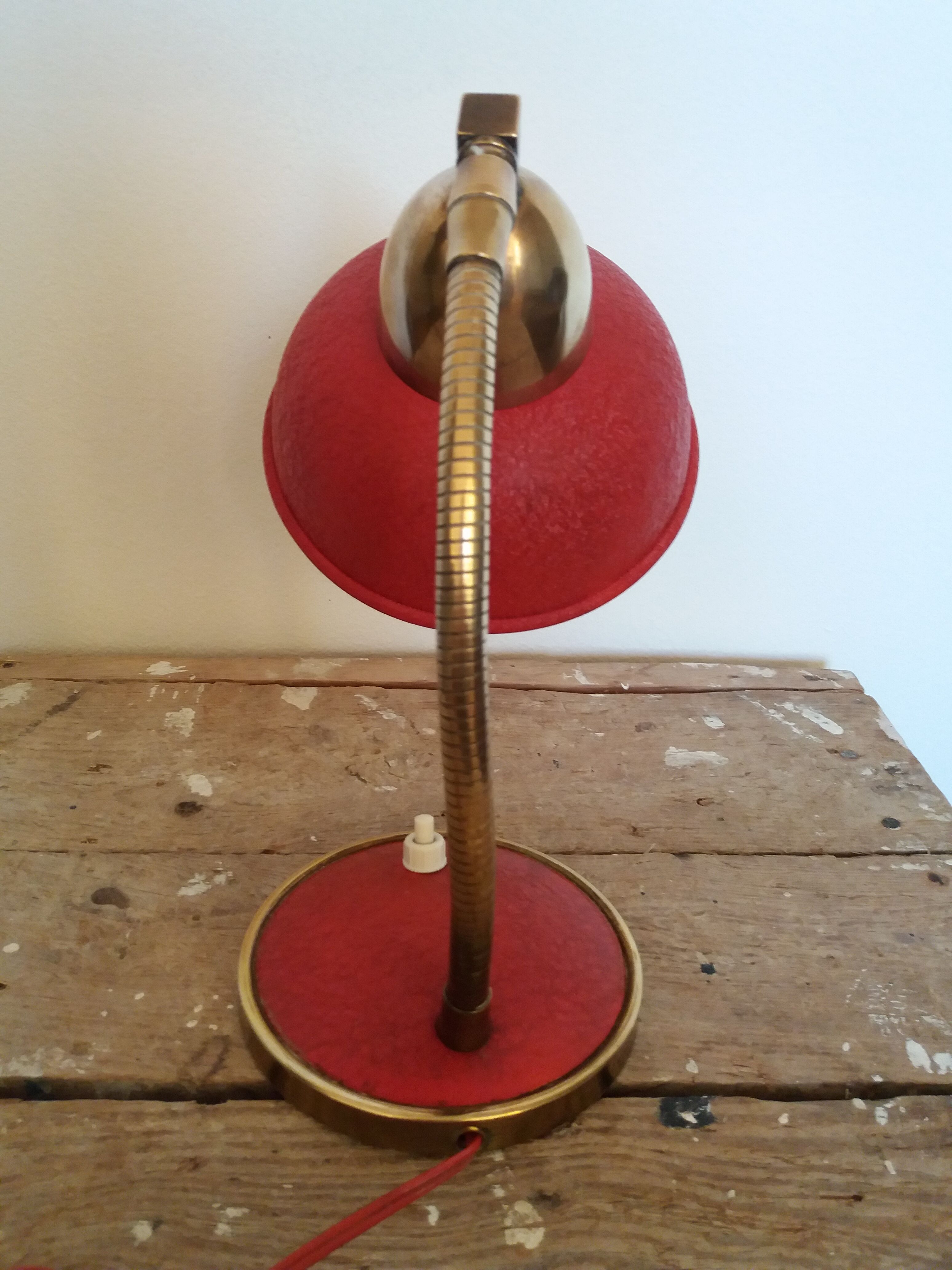 Lampe de bureau rouge