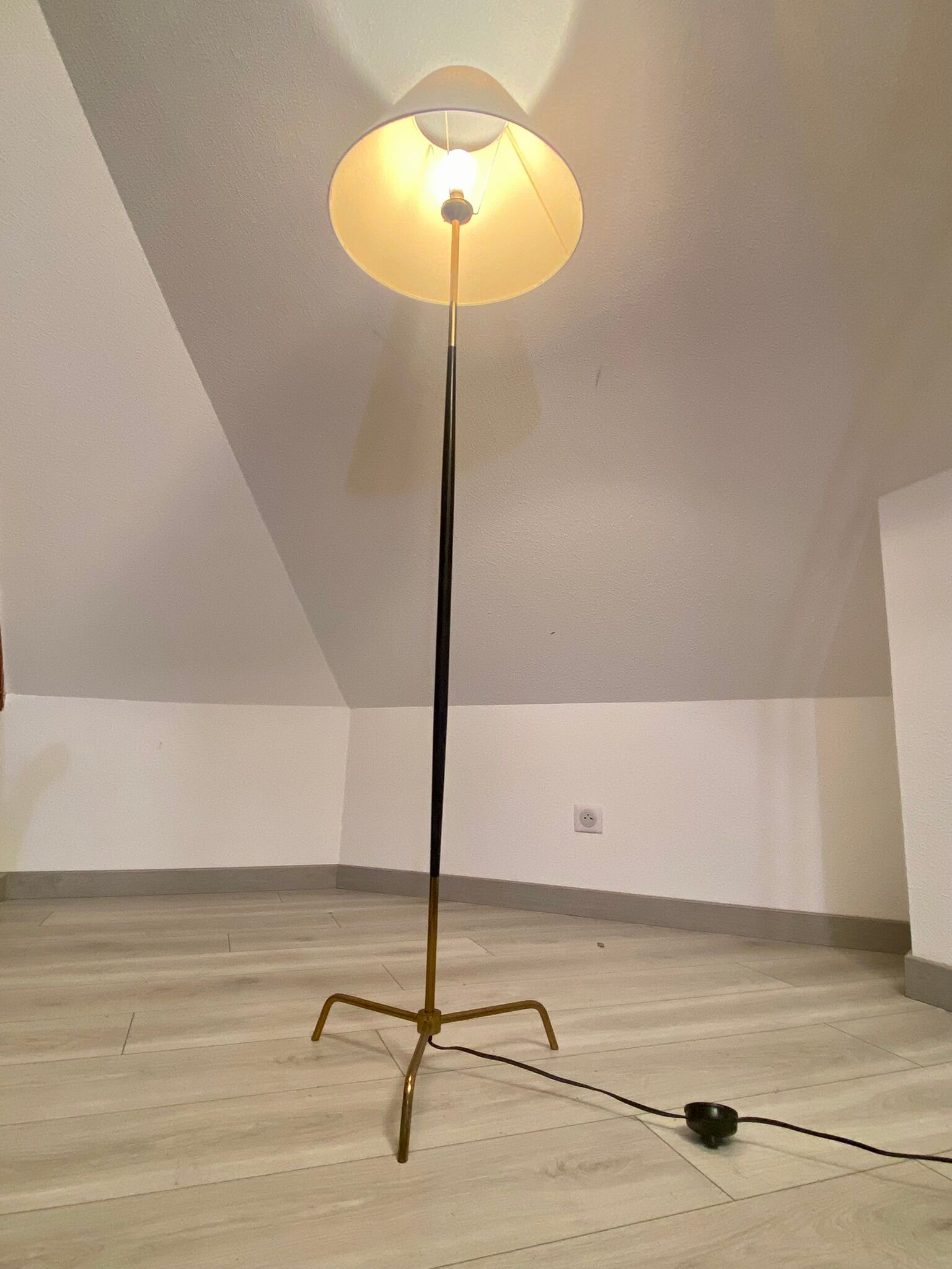 Floor lamp metal brass year 50 design Lunel / vintage