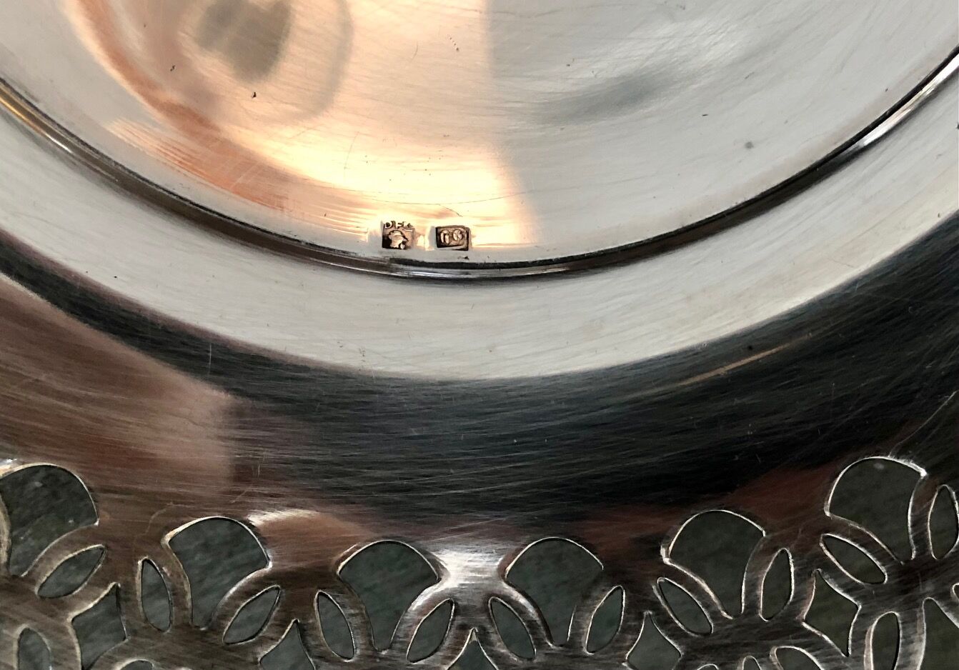 Round bread basket, silver metal