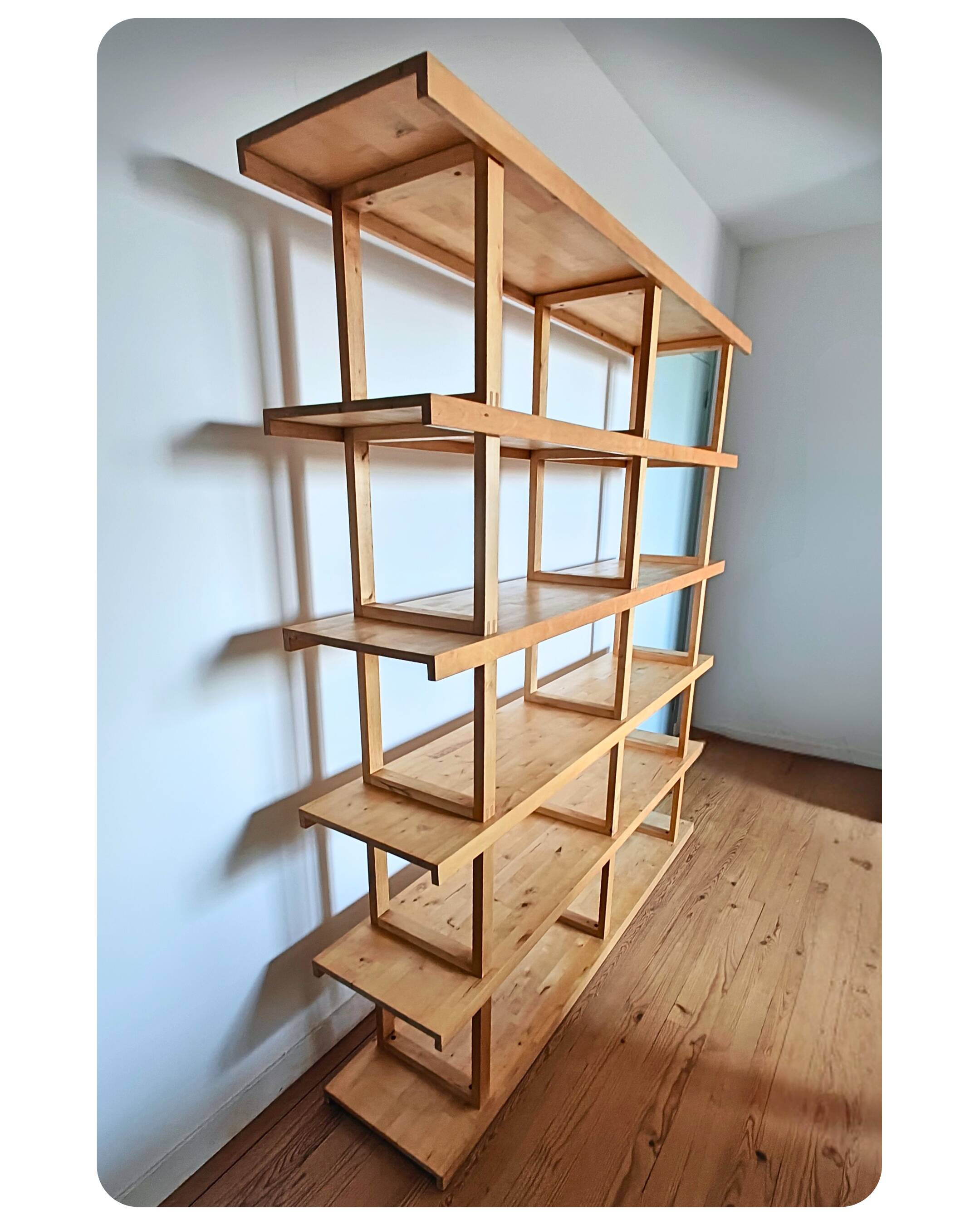 Vintage library – authentic Scandinavian design