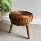Tabouret tripode bois osier tressé
