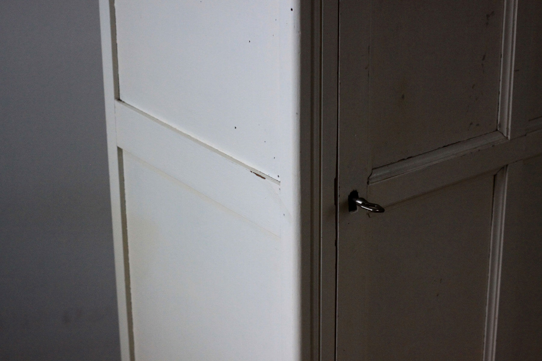 Parisian wardrobe style hat