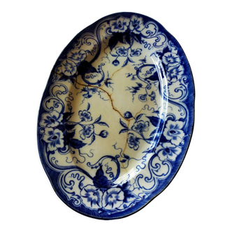 Oval dish Flora de Creil and Montereau. Flowers will read blue. Some cracks