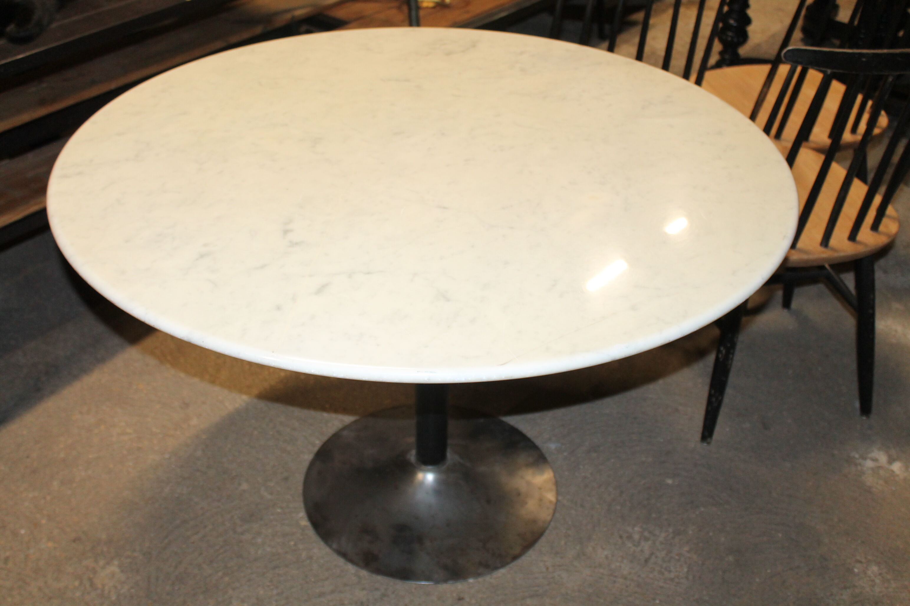 Marble round table and chairs
