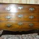 Commode fin XVIIIème en acajou clair