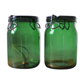 batch of 2 green jars "Made in Switzerland"