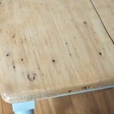 Farm table