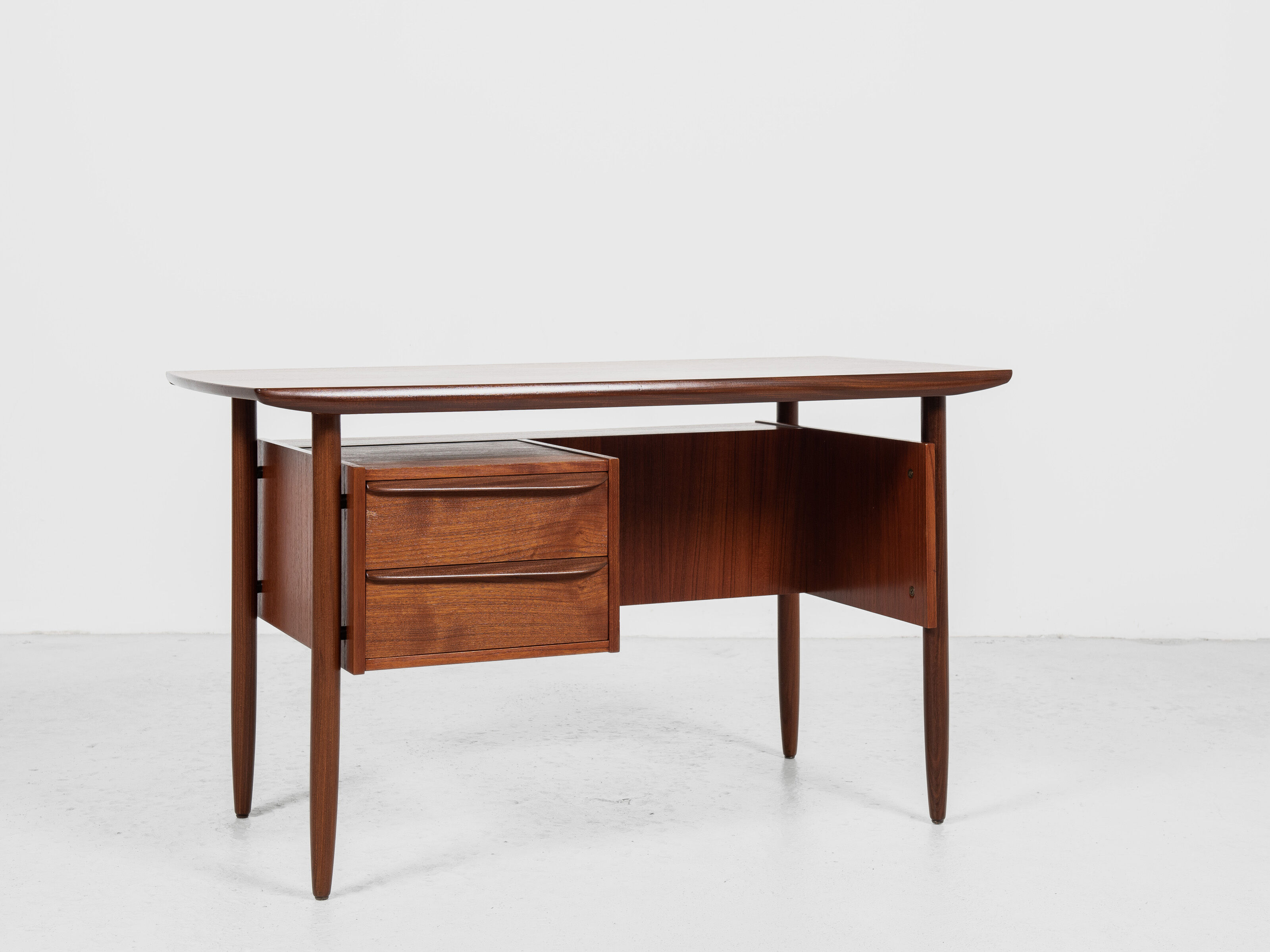Midcentury Danish desk in teak 1960s - with 2 drawers