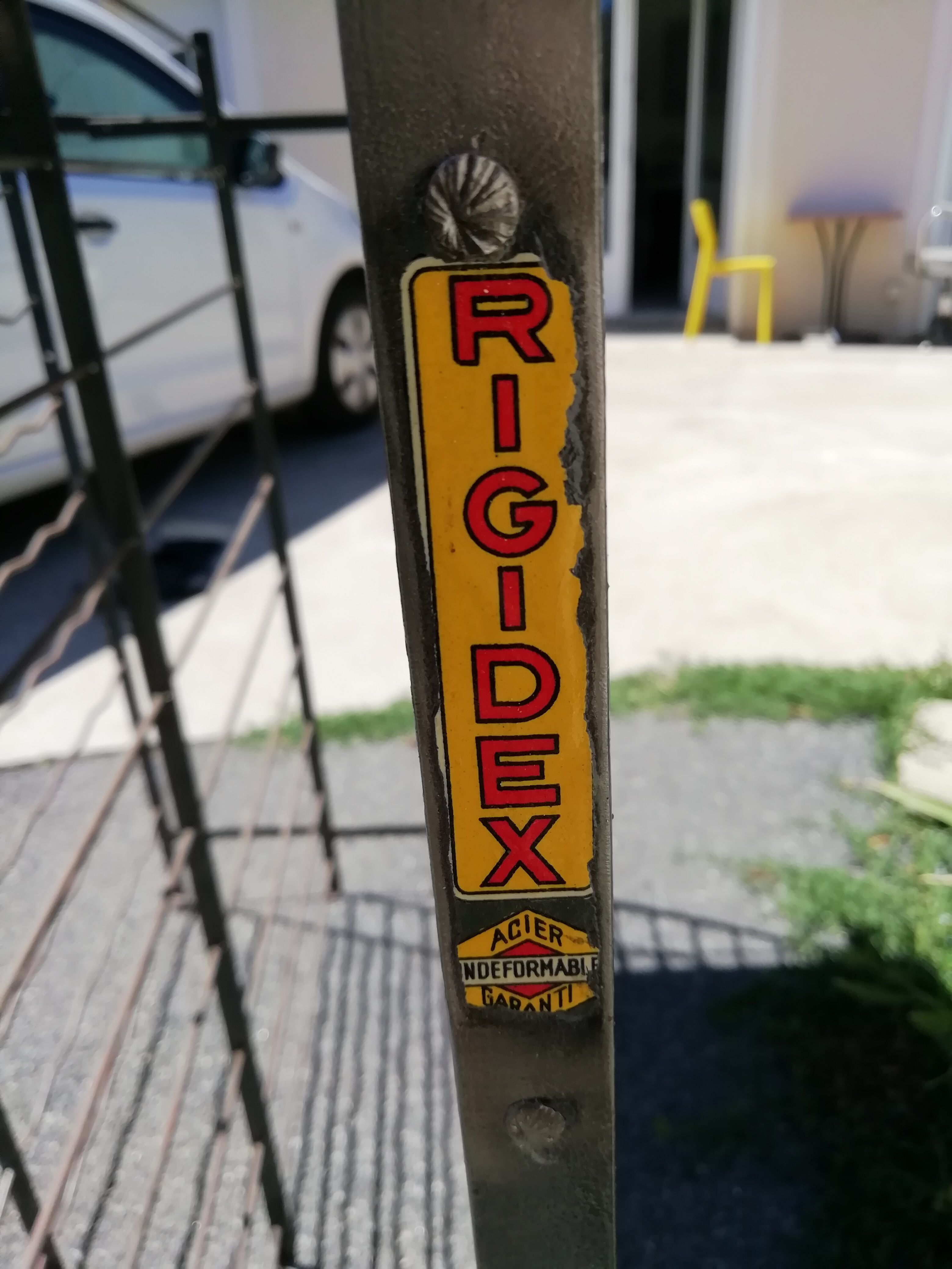 Rigidex 50s wine locker